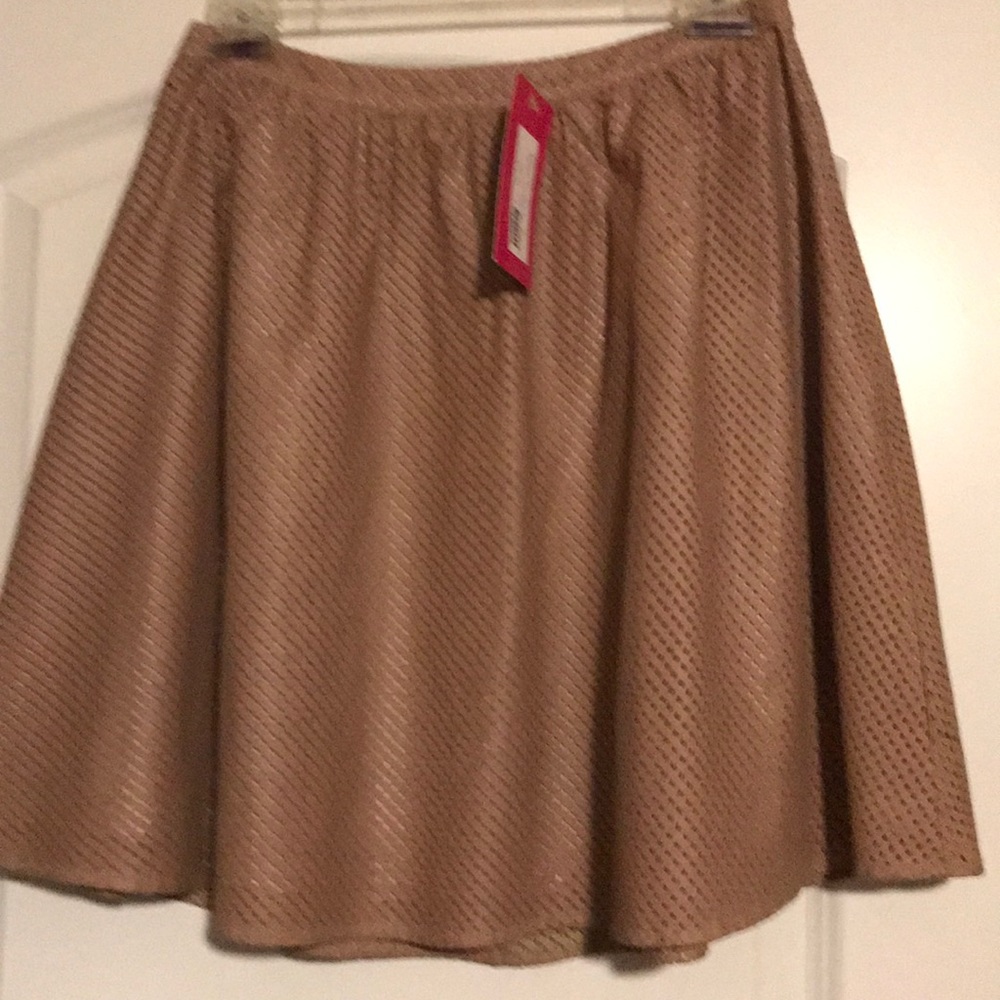 Ark and co bran new faux leather skirt!